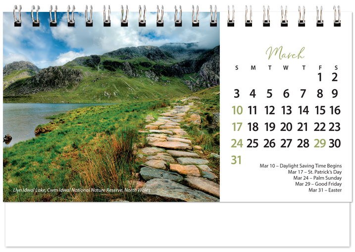 Scenic World Desk Calendar SW2024